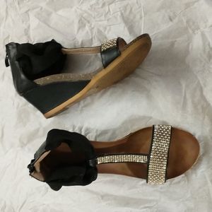 Herstyle Black Sandals
